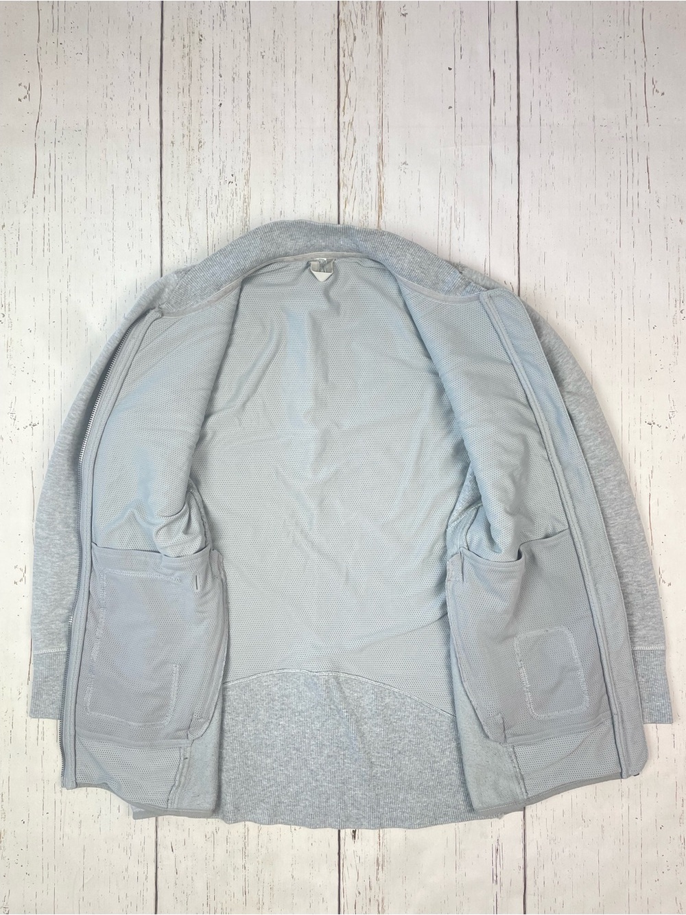 Lululemon Stand Out Sherpa Jacket - Picture 16 of 16
